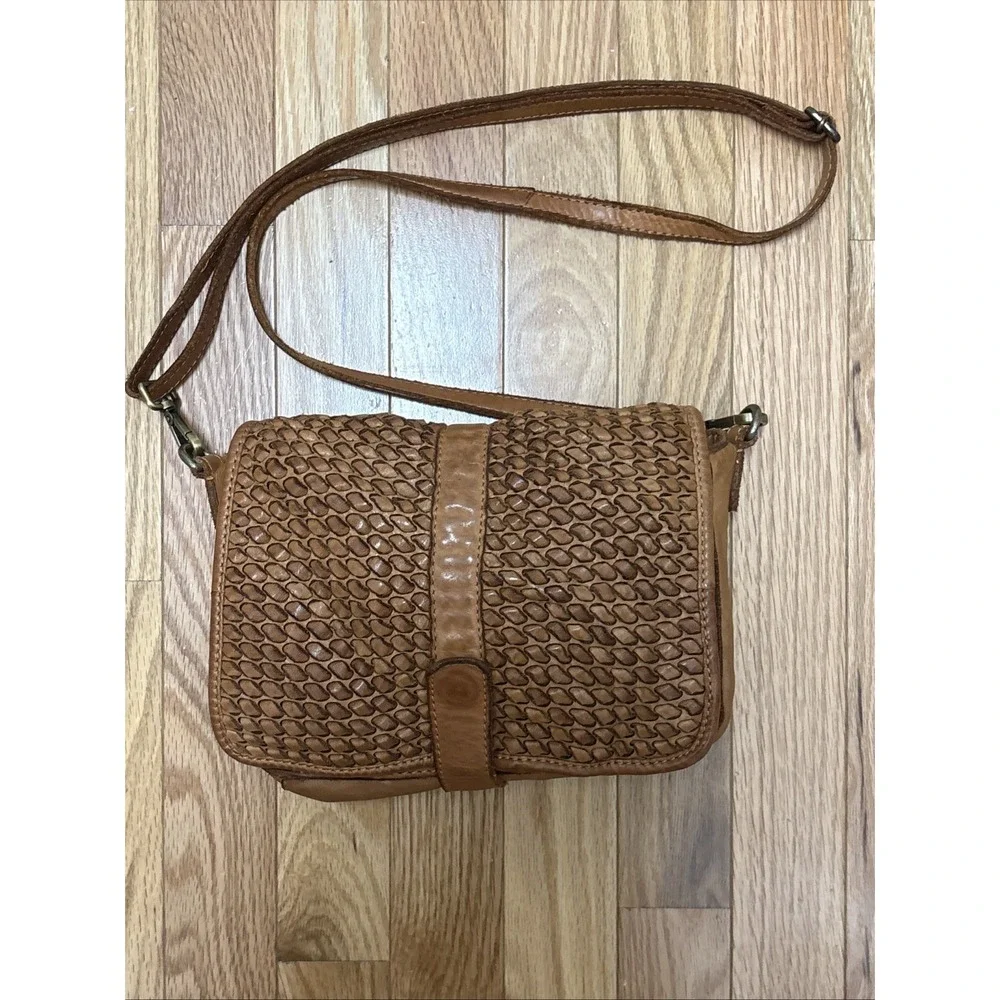 Woman's Woven Butter‎ Soft Brown Leather Crossbody Bag